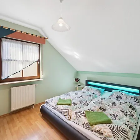 Amazing In Falkenberg With Sauna Herzberg (Elster)